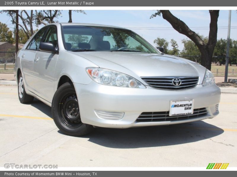 Lunar Mist Metallic / Taupe 2005 Toyota Camry LE