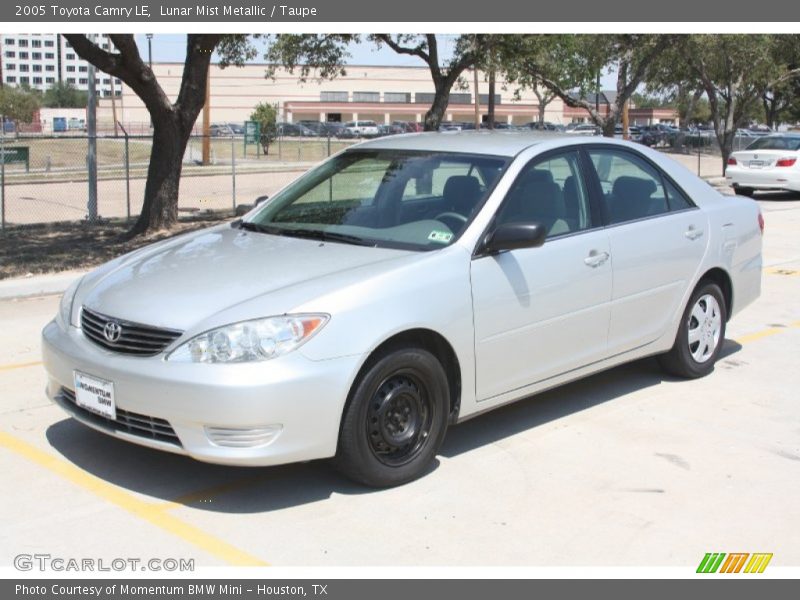 Lunar Mist Metallic / Taupe 2005 Toyota Camry LE