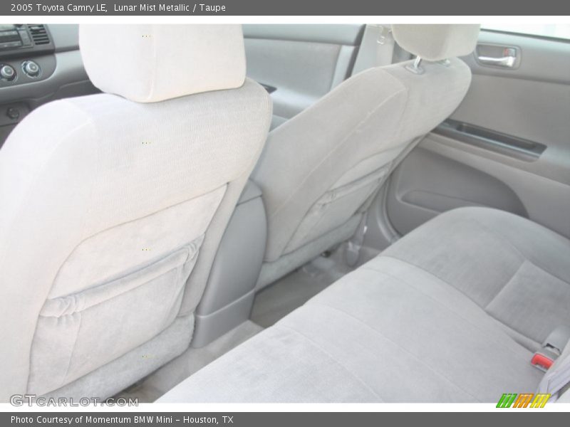 Lunar Mist Metallic / Taupe 2005 Toyota Camry LE