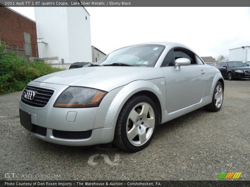 Front 3/4 View of 2001 TT 1.8T quattro Coupe