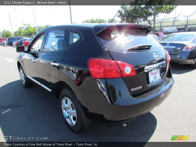 Wicked Black / Black 2011 Nissan Rogue S