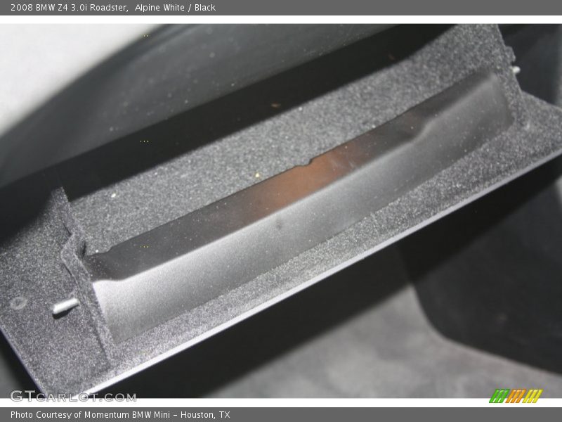 Alpine White / Black 2008 BMW Z4 3.0i Roadster