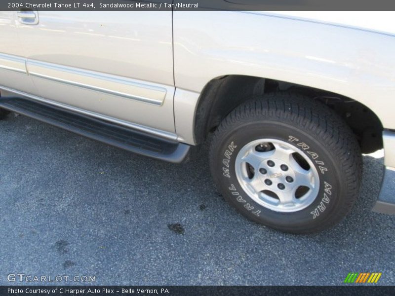 Sandalwood Metallic / Tan/Neutral 2004 Chevrolet Tahoe LT 4x4