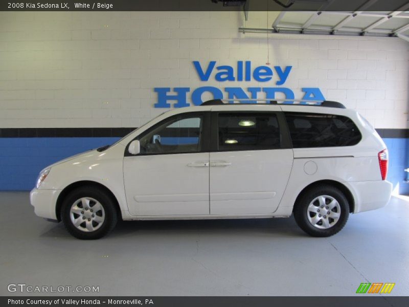 White / Beige 2008 Kia Sedona LX