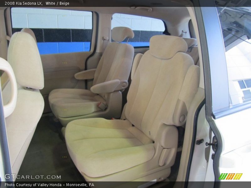 White / Beige 2008 Kia Sedona LX