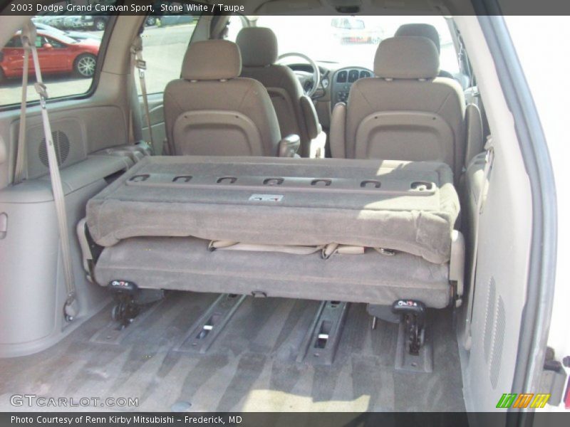 Stone White / Taupe 2003 Dodge Grand Caravan Sport
