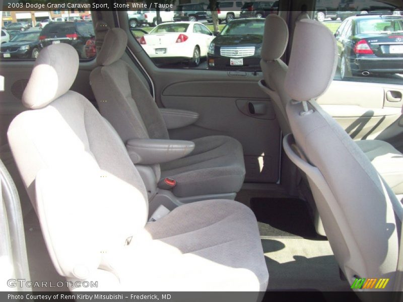 Stone White / Taupe 2003 Dodge Grand Caravan Sport