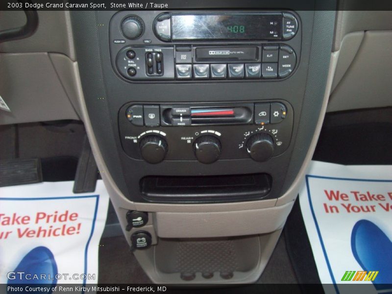 Stone White / Taupe 2003 Dodge Grand Caravan Sport