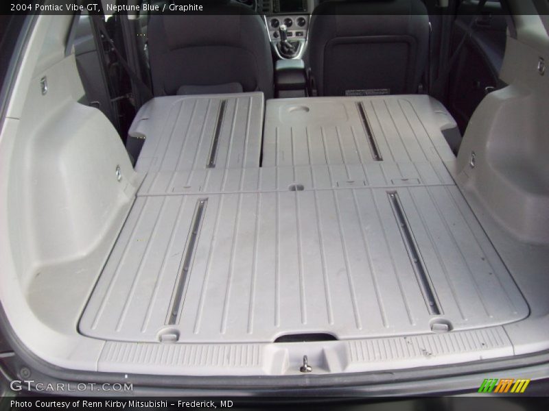  2004 Vibe GT Trunk