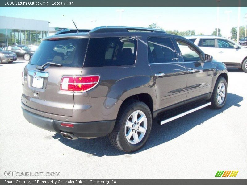 Cocoa / Tan 2008 Saturn Outlook XR