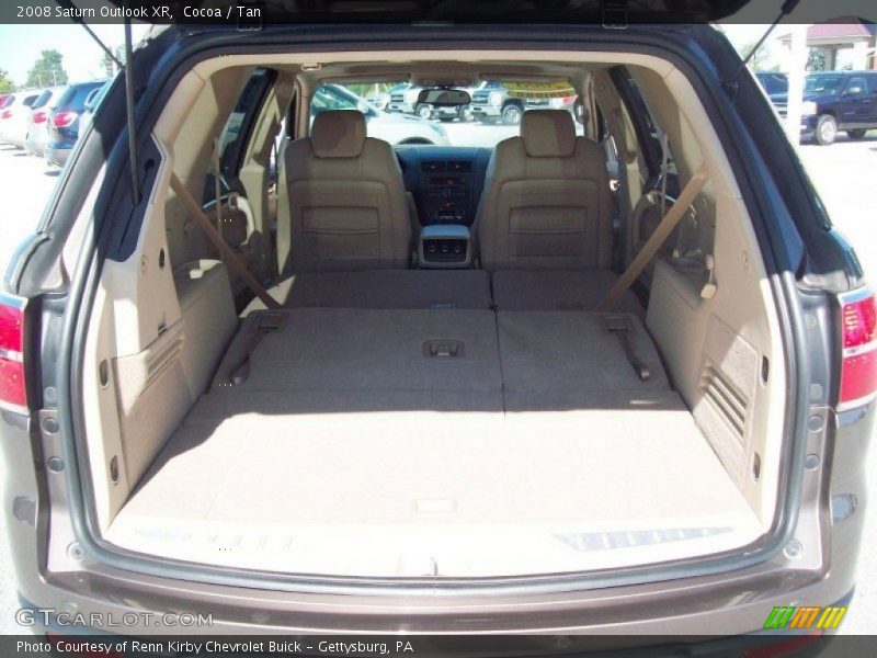Cocoa / Tan 2008 Saturn Outlook XR