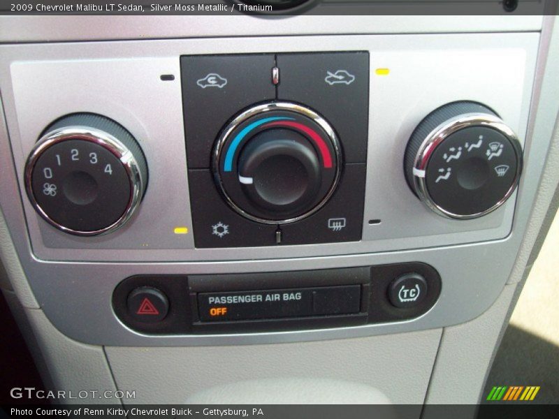 Silver Moss Metallic / Titanium 2009 Chevrolet Malibu LT Sedan