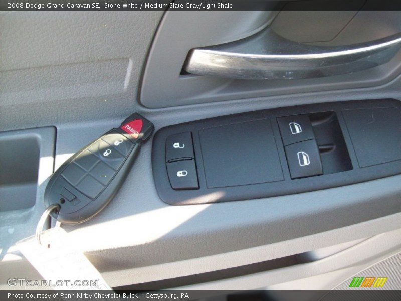 Stone White / Medium Slate Gray/Light Shale 2008 Dodge Grand Caravan SE
