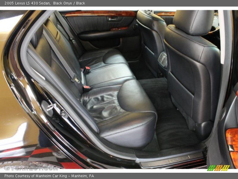 Black Onyx / Black 2005 Lexus LS 430 Sedan