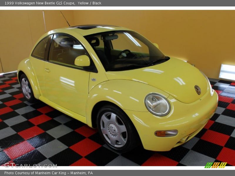 Yellow / Black 1999 Volkswagen New Beetle GLS Coupe