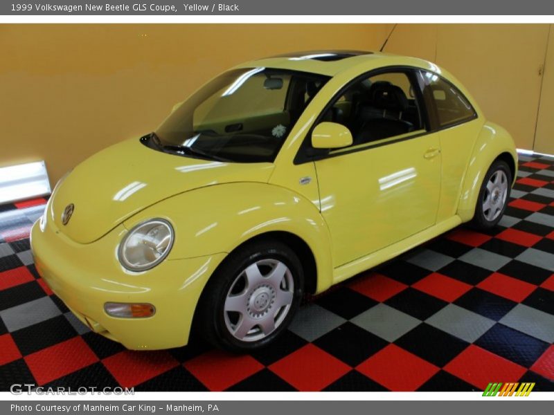 Yellow / Black 1999 Volkswagen New Beetle GLS Coupe