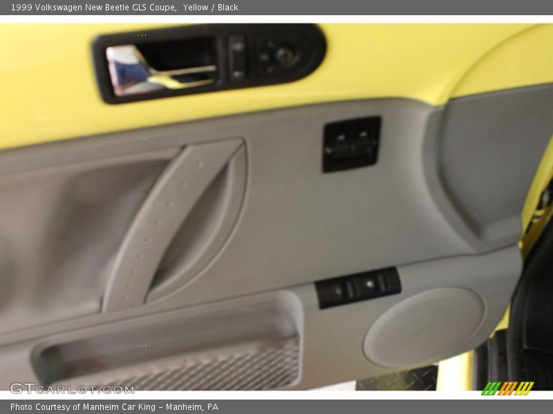 Yellow / Black 1999 Volkswagen New Beetle GLS Coupe