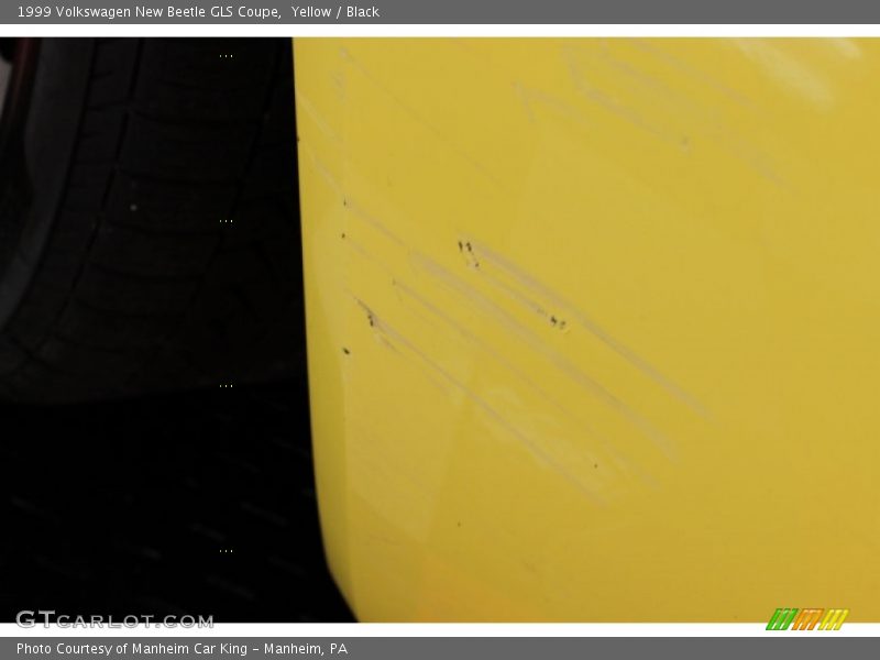 Yellow / Black 1999 Volkswagen New Beetle GLS Coupe