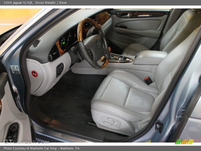 Zircon Metallic / Dove 2004 Jaguar XJ XJ8