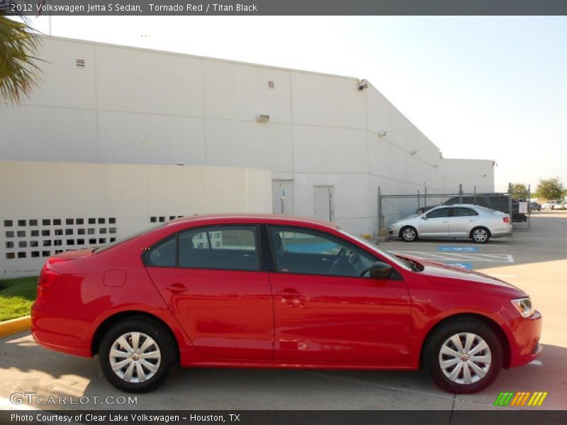 Tornado Red / Titan Black 2012 Volkswagen Jetta S Sedan