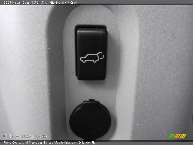 Silver Mist Metallic / Gray 2005 Nissan Quest 3.5 S