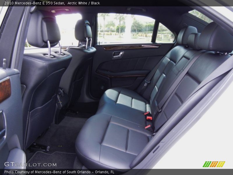 Arctic White / Black 2010 Mercedes-Benz E 350 Sedan