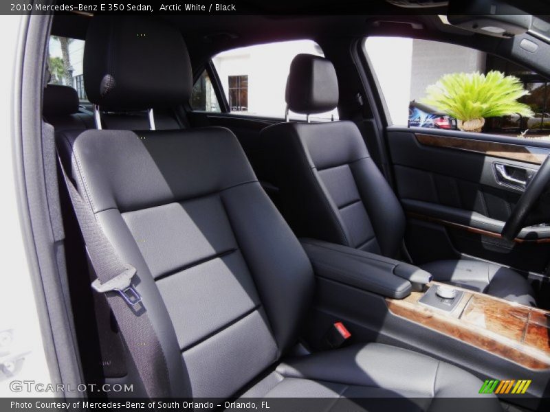 Arctic White / Black 2010 Mercedes-Benz E 350 Sedan