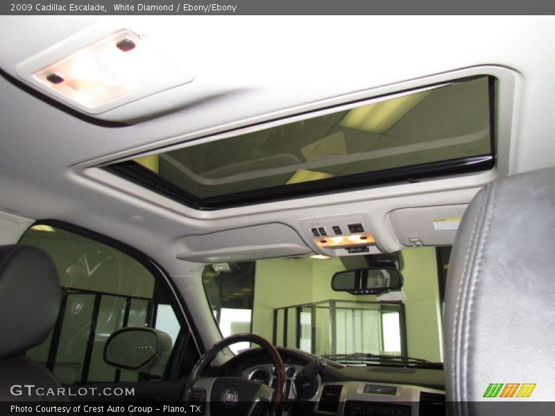 White Diamond / Ebony/Ebony 2009 Cadillac Escalade