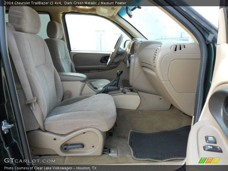 Dark Green Metallic / Medium Pewter 2004 Chevrolet TrailBlazer LS 4x4