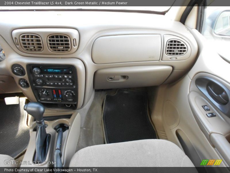 Dark Green Metallic / Medium Pewter 2004 Chevrolet TrailBlazer LS 4x4