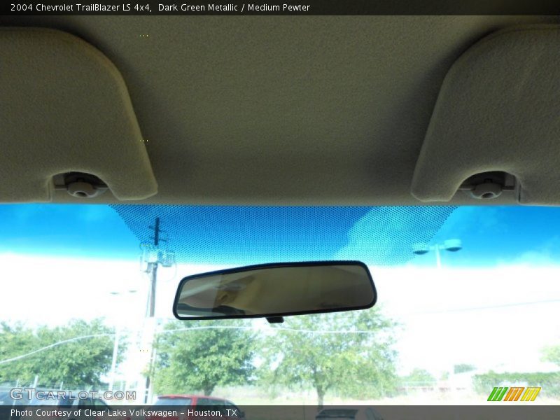 Dark Green Metallic / Medium Pewter 2004 Chevrolet TrailBlazer LS 4x4
