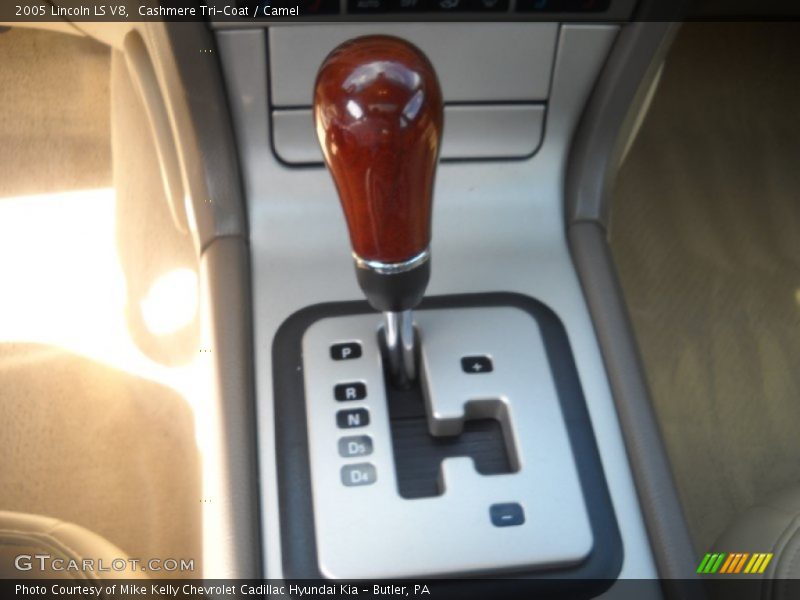 Cashmere Tri-Coat / Camel 2005 Lincoln LS V8