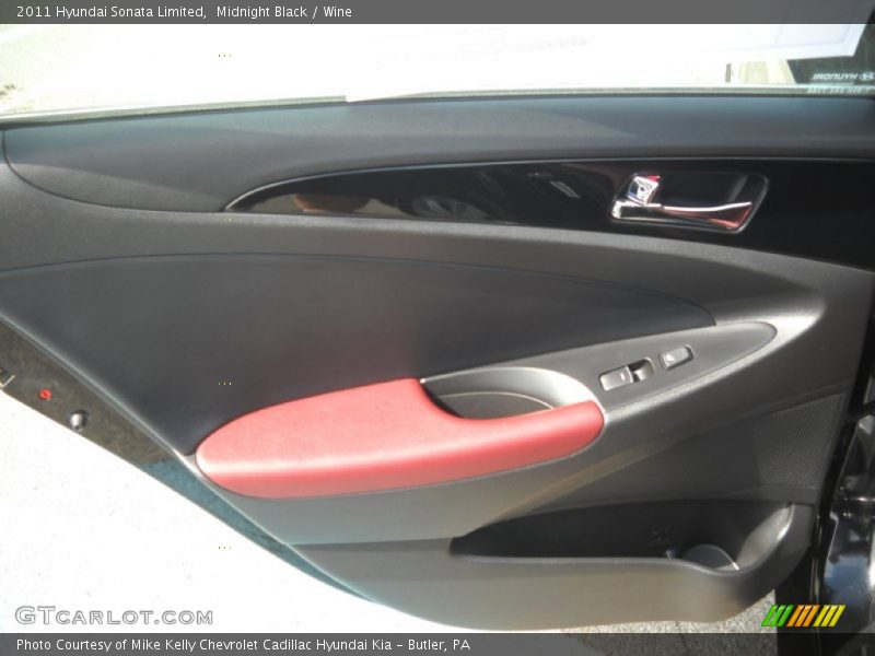 Midnight Black / Wine 2011 Hyundai Sonata Limited
