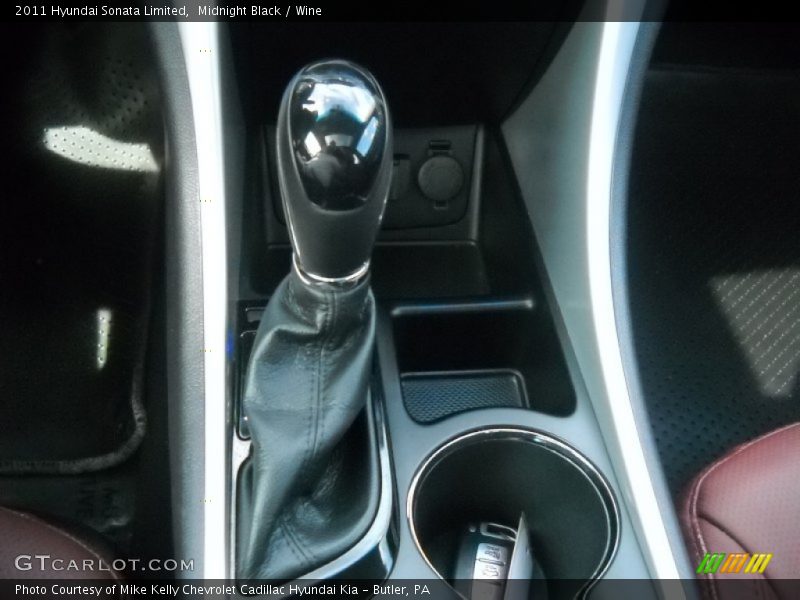 Midnight Black / Wine 2011 Hyundai Sonata Limited
