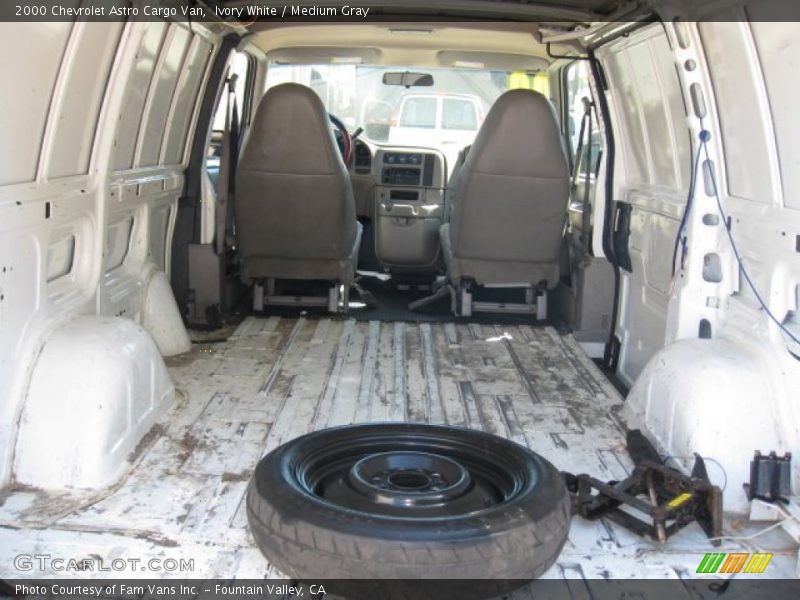 Ivory White / Medium Gray 2000 Chevrolet Astro Cargo Van