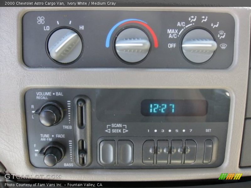 Audio System of 2000 Astro Cargo Van