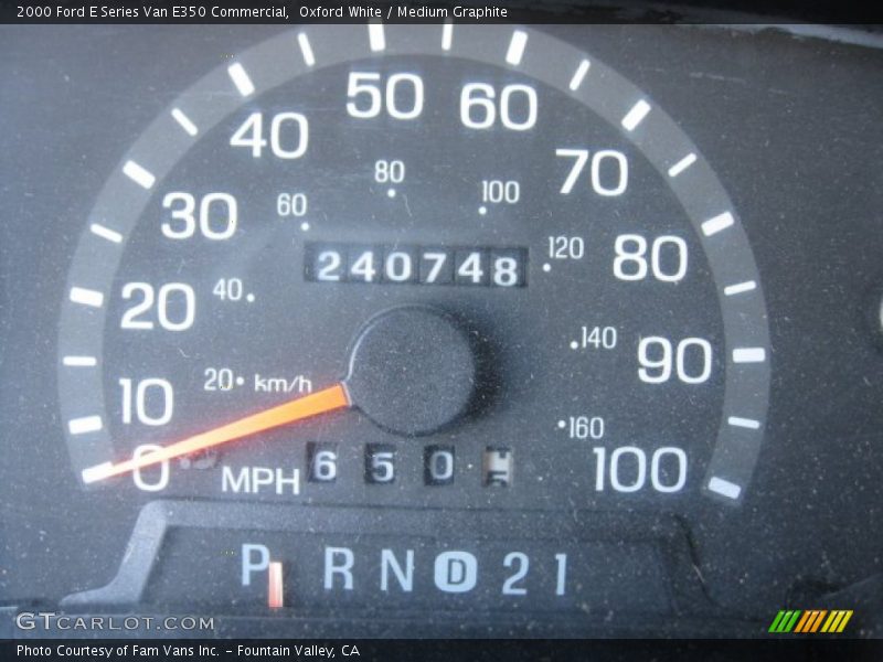 Oxford White / Medium Graphite 2000 Ford E Series Van E350 Commercial