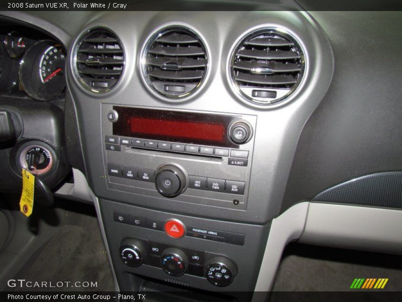 Polar White / Gray 2008 Saturn VUE XR