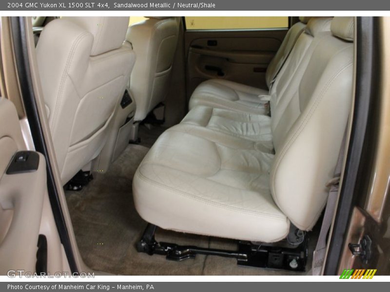 Sandalwood Metallic / Neutral/Shale 2004 GMC Yukon XL 1500 SLT 4x4