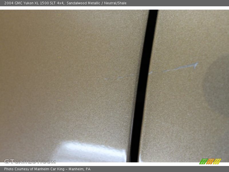 Sandalwood Metallic / Neutral/Shale 2004 GMC Yukon XL 1500 SLT 4x4