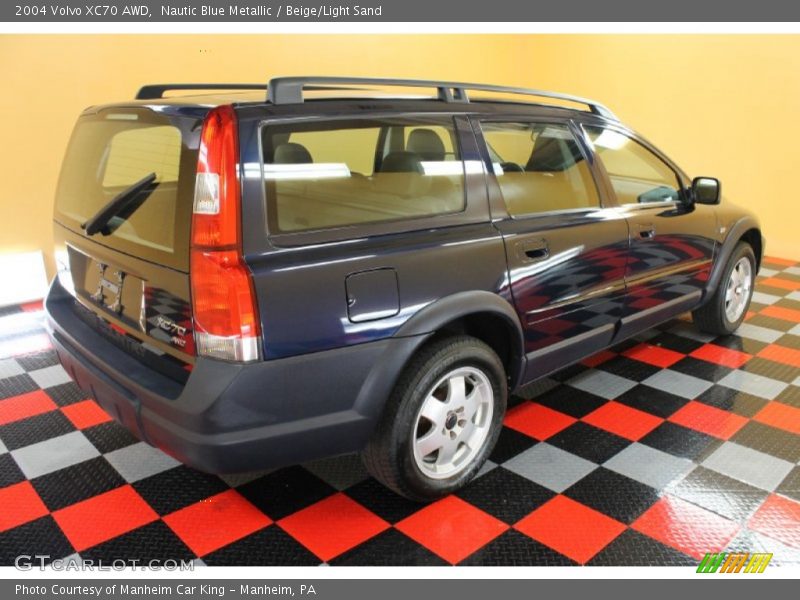 Nautic Blue Metallic / Beige/Light Sand 2004 Volvo XC70 AWD