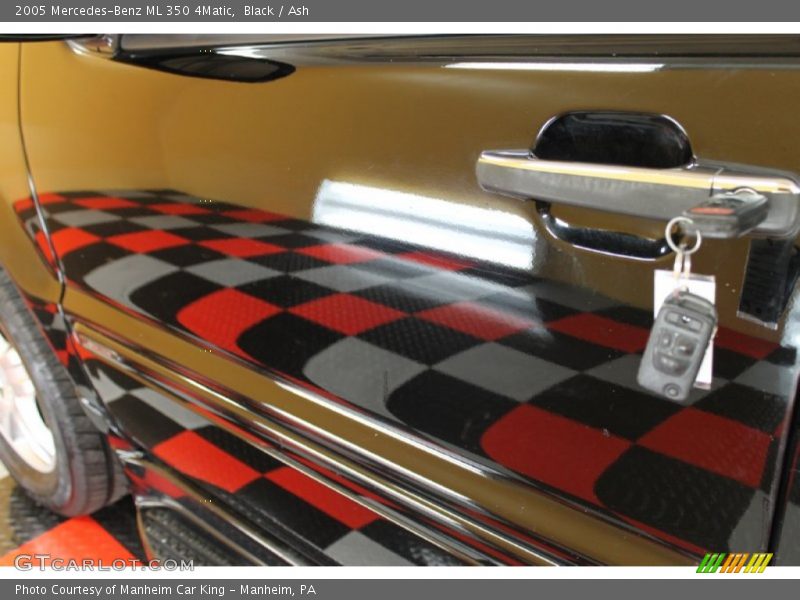 Black / Ash 2005 Mercedes-Benz ML 350 4Matic