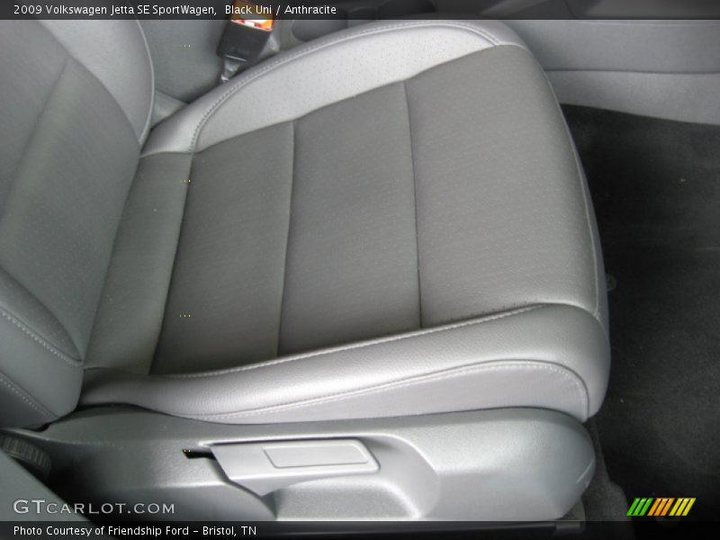 Black Uni / Anthracite 2009 Volkswagen Jetta SE SportWagen