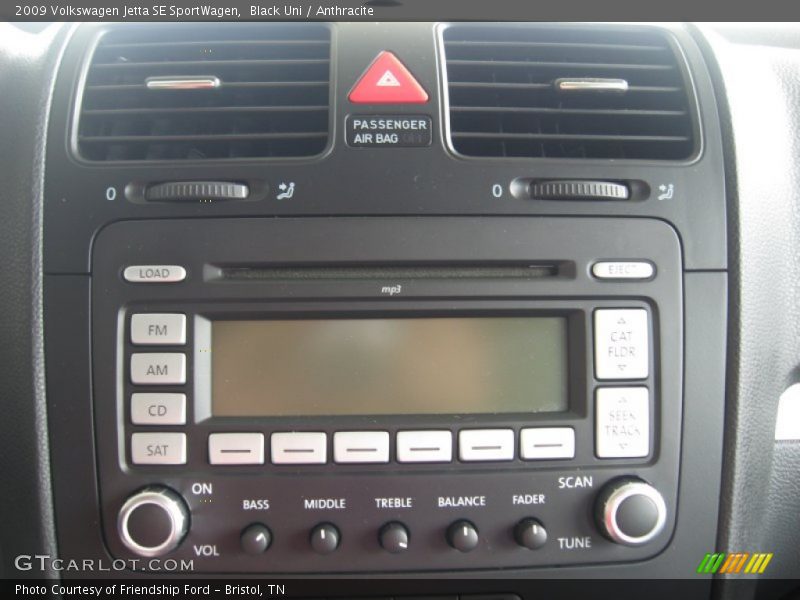 Audio System of 2009 Jetta SE SportWagen