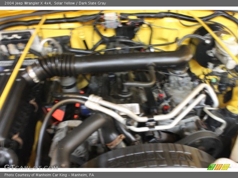 Solar Yellow / Dark Slate Gray 2004 Jeep Wrangler X 4x4