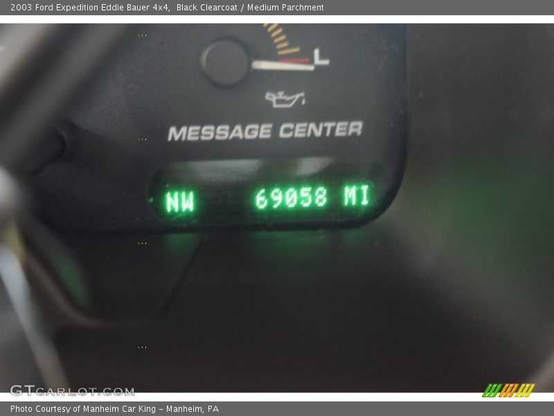 Black Clearcoat / Medium Parchment 2003 Ford Expedition Eddie Bauer 4x4