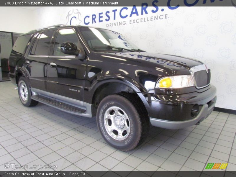 Black Clearcoat / Medium Parchment 2000 Lincoln Navigator 4x4