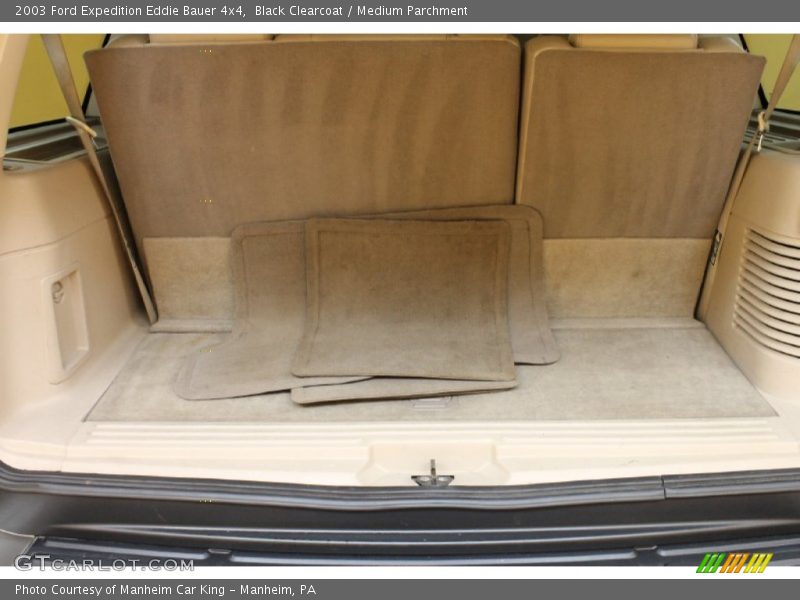 Black Clearcoat / Medium Parchment 2003 Ford Expedition Eddie Bauer 4x4