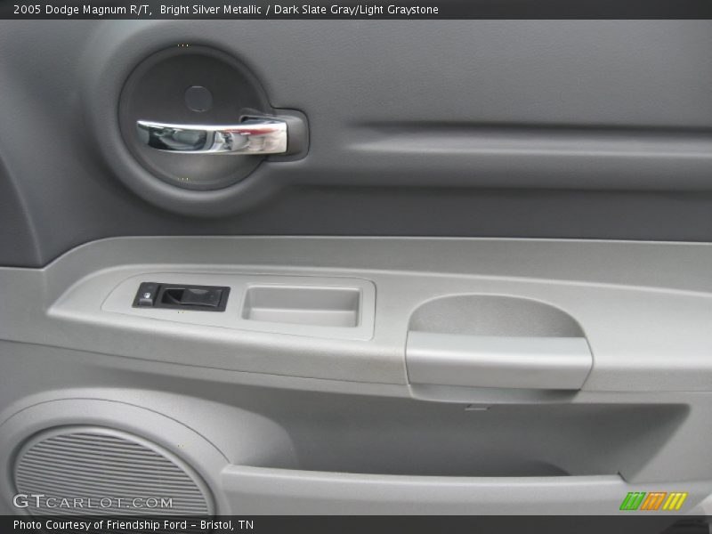 Bright Silver Metallic / Dark Slate Gray/Light Graystone 2005 Dodge Magnum R/T