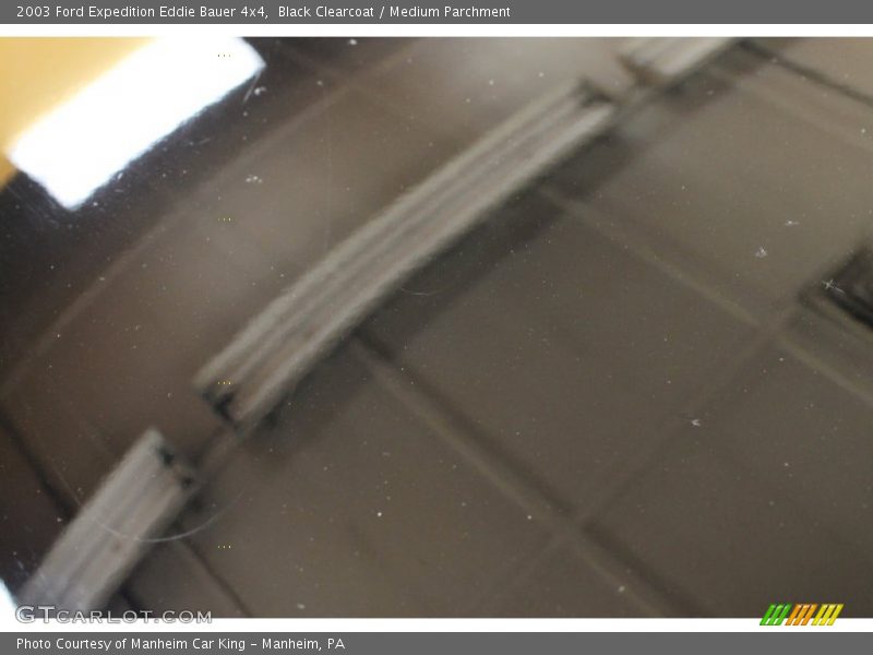 Black Clearcoat / Medium Parchment 2003 Ford Expedition Eddie Bauer 4x4